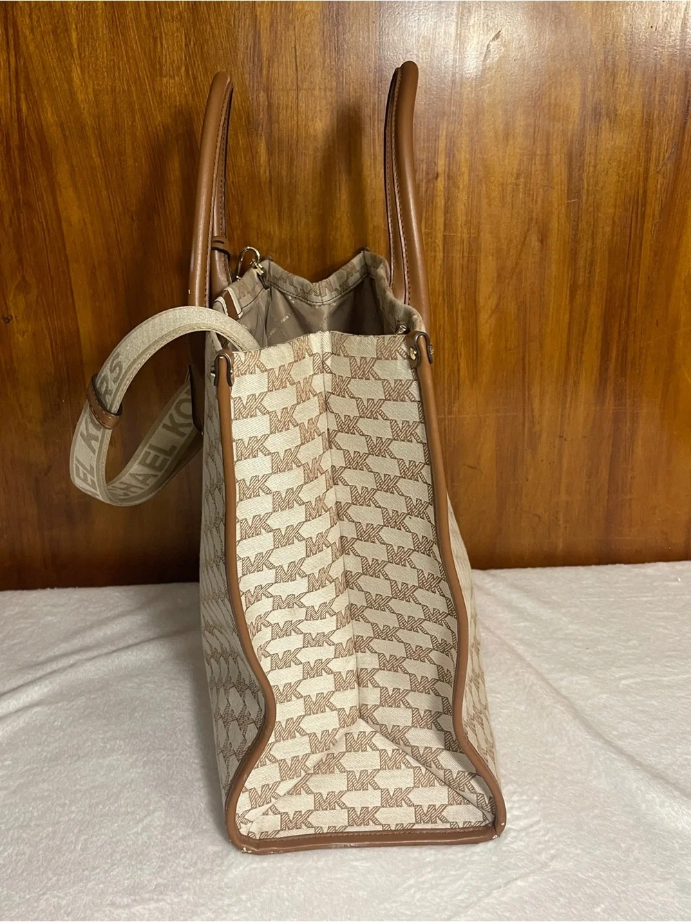 Michael Kors Beige Logo Tote with Brown and Cream Stripe - Picture 5 of 7